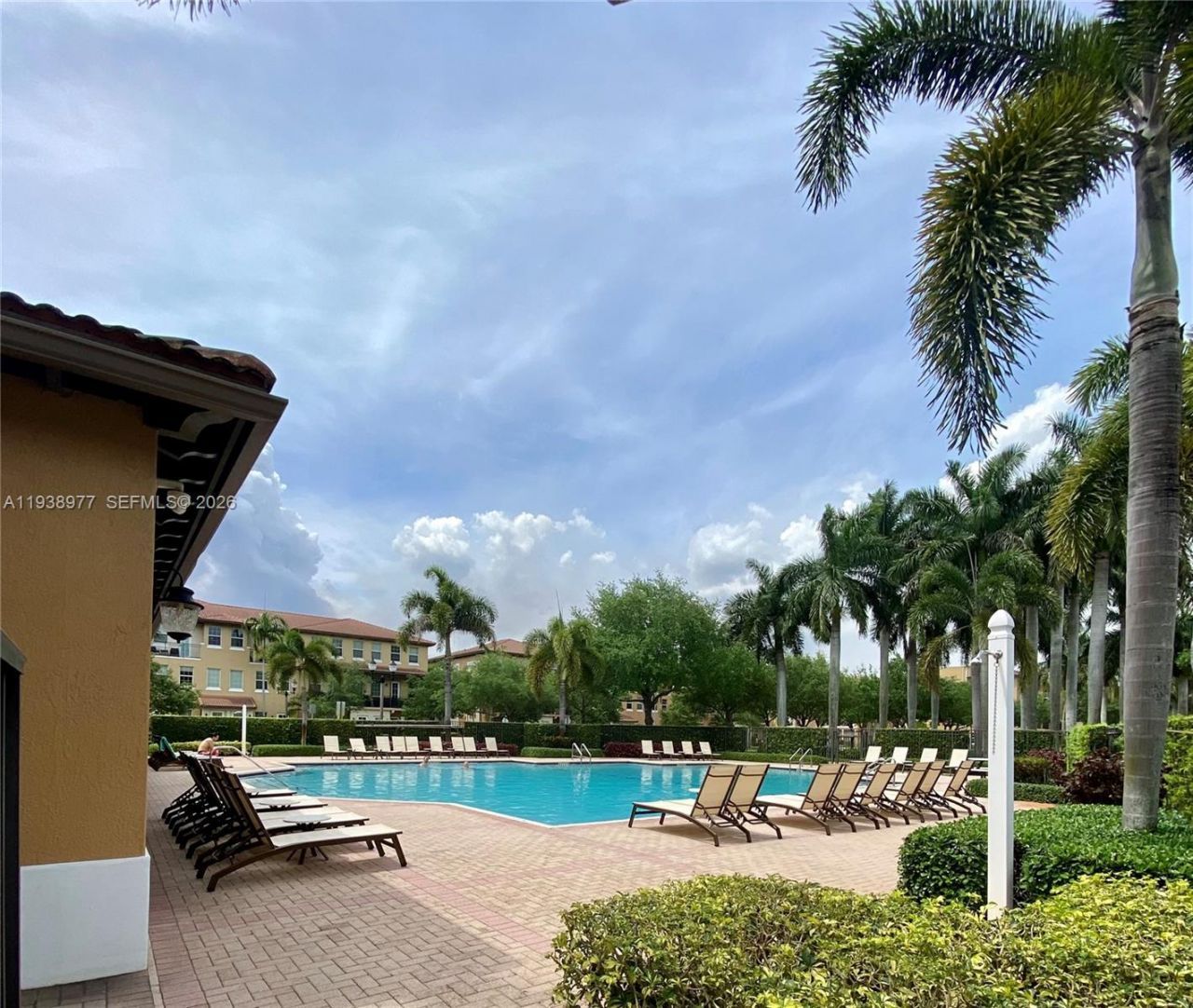 917 SW 147th Ave, Unit 2006, Pembroke Pines, FL 33027 Photo