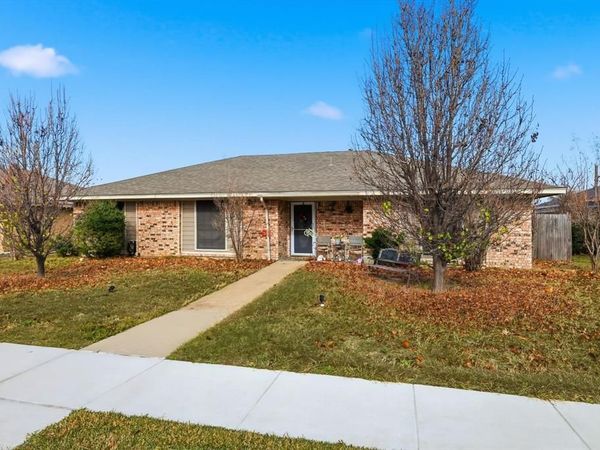 1519 Rocky Point Drive, Lewisville, TX 75077