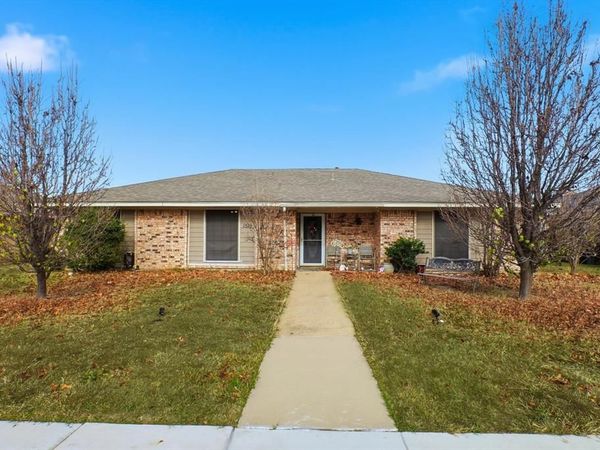 1519 Rocky Point Drive, Lewisville, TX 75077