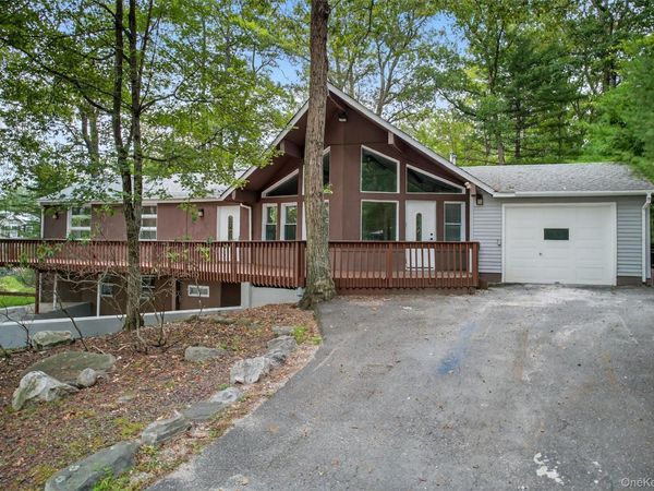 3 Newbury Lane, Rock Hill, NY 12775