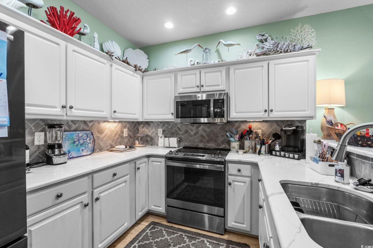 1058 Sea Mountain Hwy. Photo 11