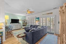 1058 Sea Mountain Hwy. photo 4