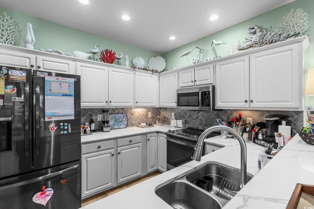 1058 Sea Mountain Hwy. Photo 8