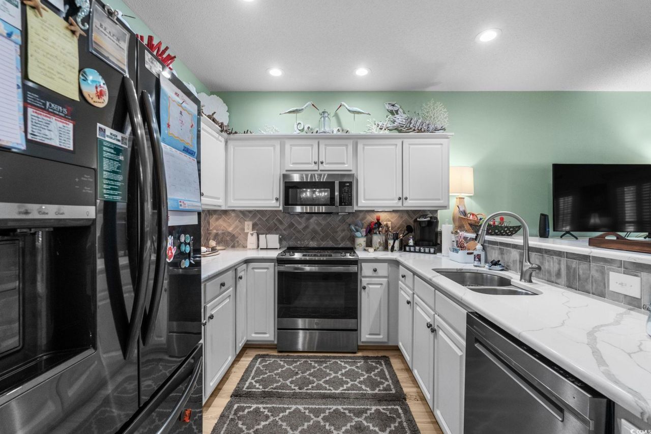 1058 Sea Mountain Hwy. Photo 9