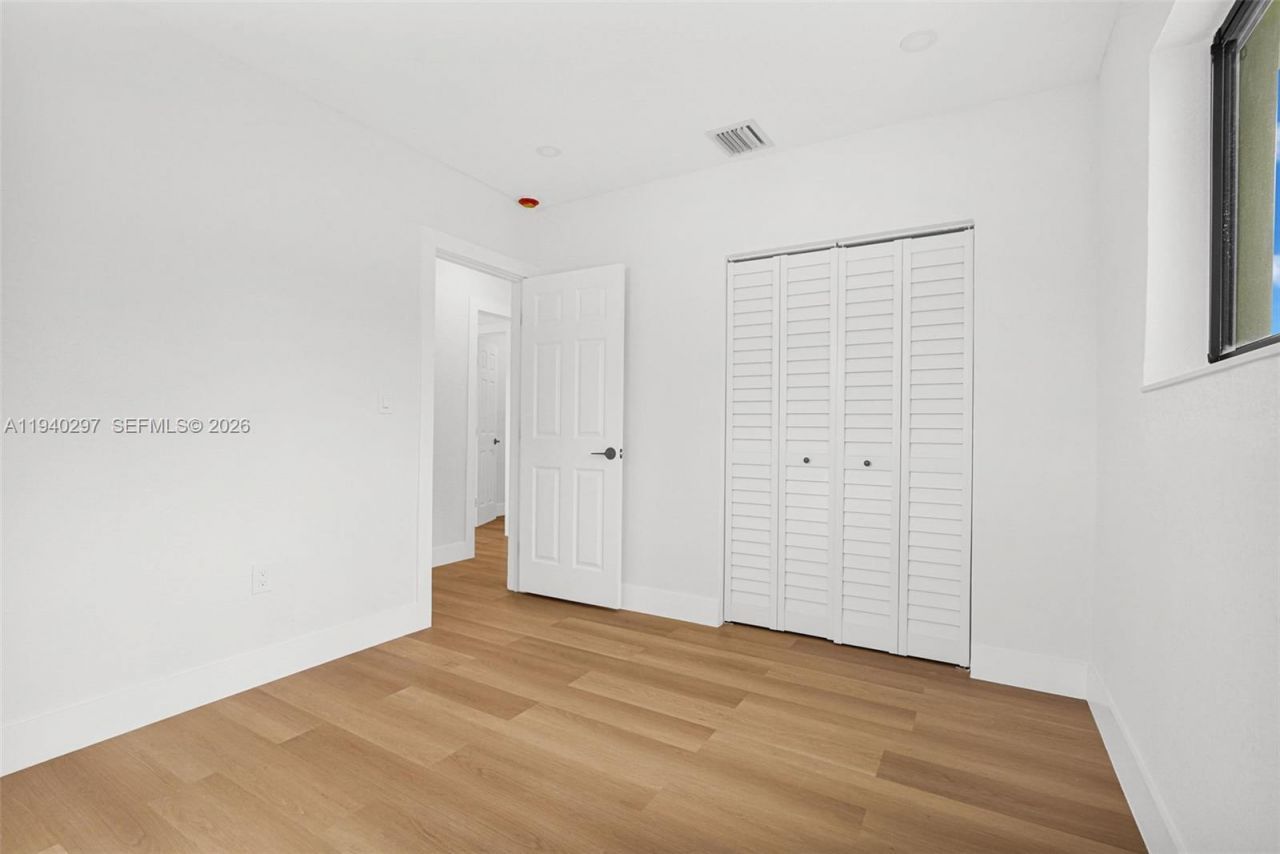 2225 NW 195th St, Miami Gardens, FL 33056 Photo