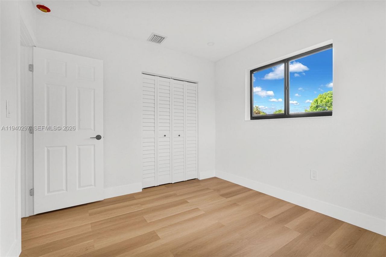 2225 NW 195th St, Miami Gardens, FL 33056 Photo