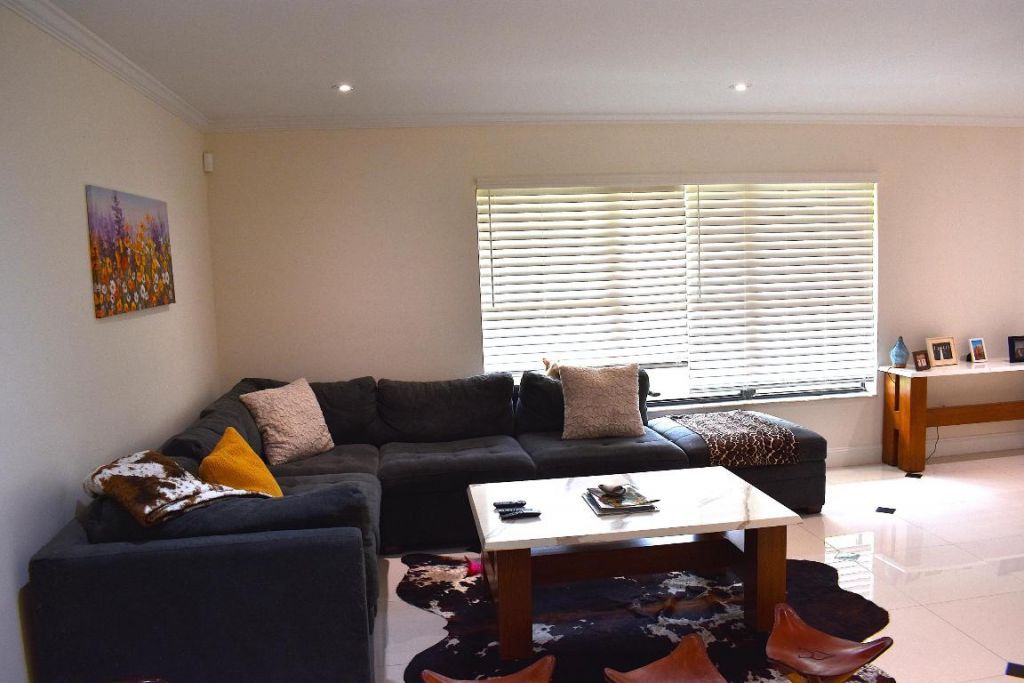 120 Sunflower Circle, Royal Palm Beach, FL 33411 Photo