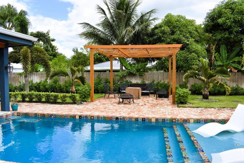 120 Sunflower Circle, Royal Palm Beach, FL 33411 Photo