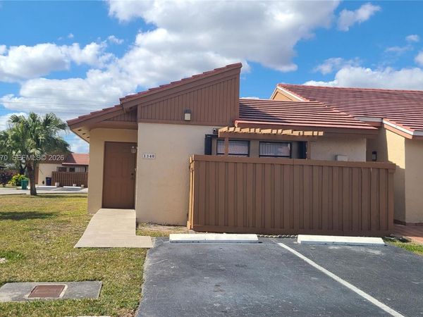 1340 SW 135th Ct, Miami, FL 33184