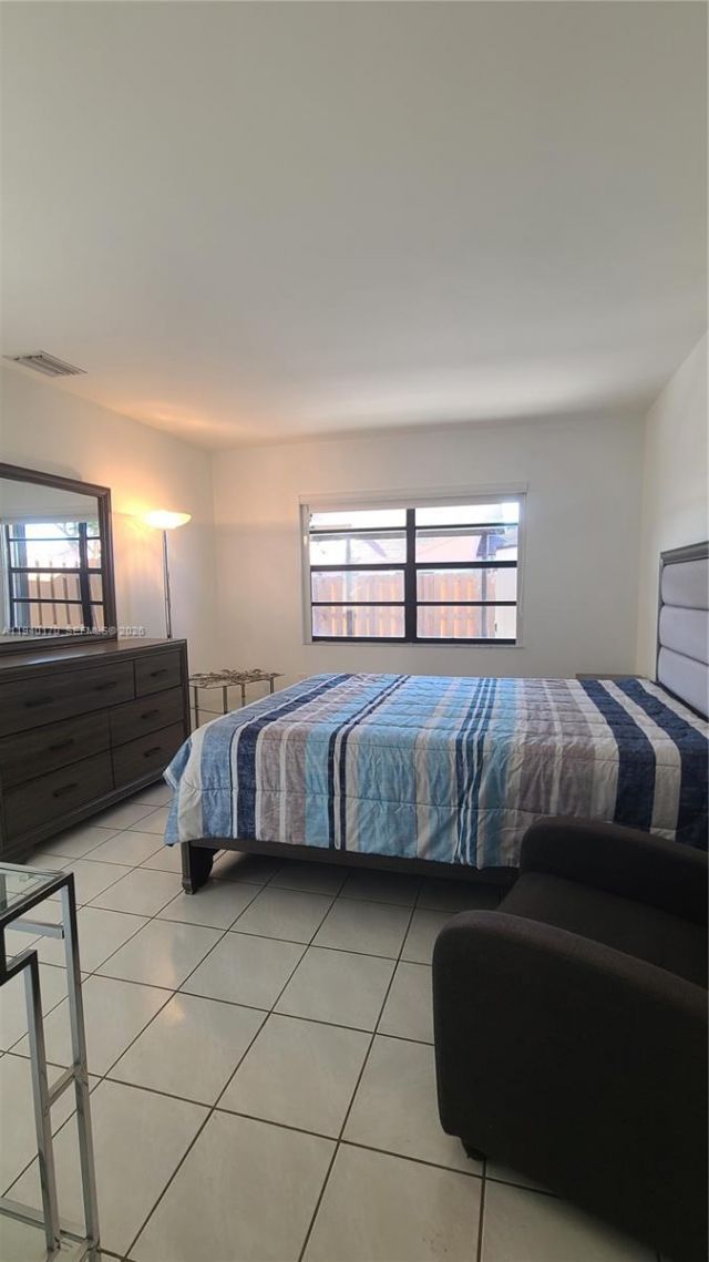 1340 SW 135th Ct, Miami, FL 33184 Photo