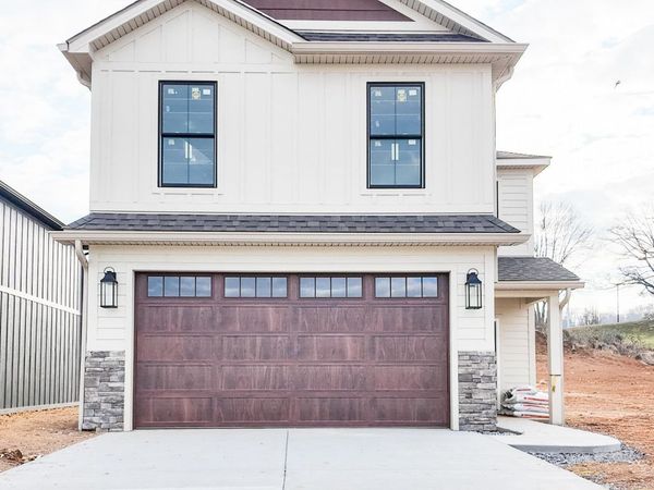 304 Monroe Drive, Bristol, TN 37620