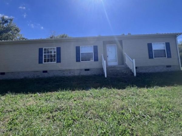 1266 Rock House Rd, Pioneer, TN 37847