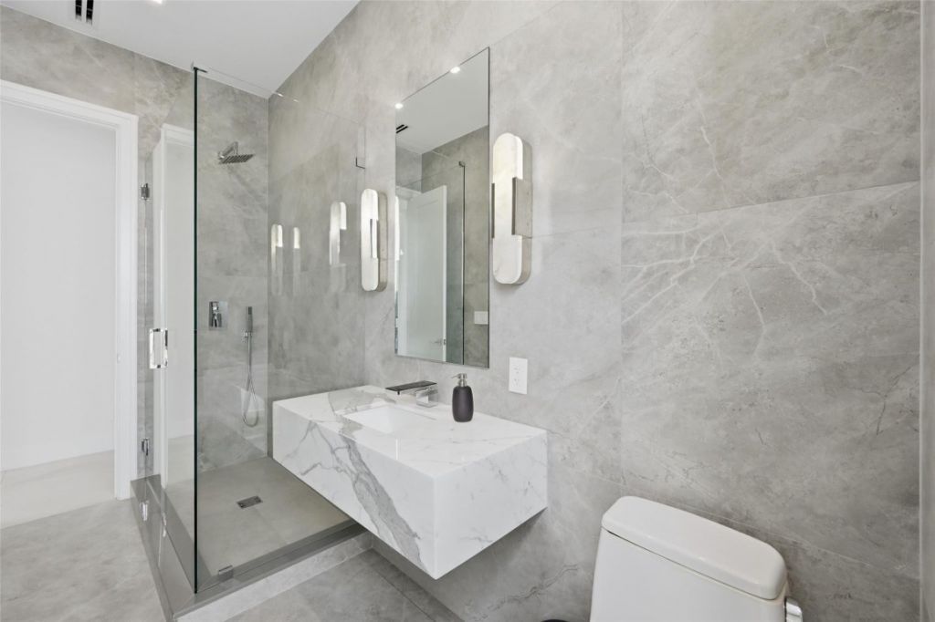 1517 SE 12th Court, Fort Lauderdale, FL 33316 Photo