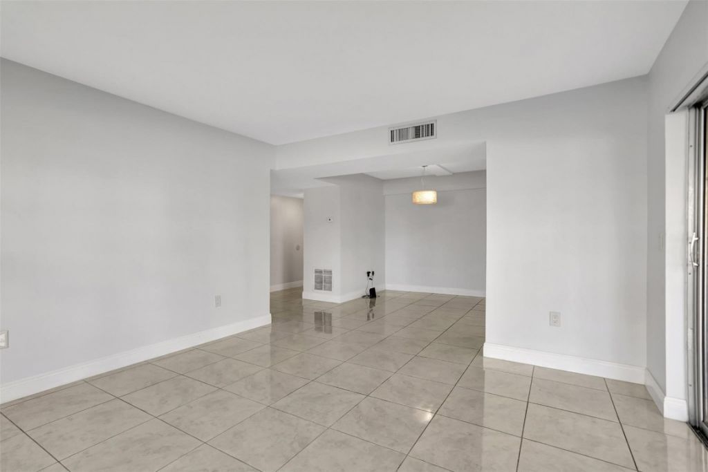 Please Call For Address, Lauderhill, FL 33319 Photo