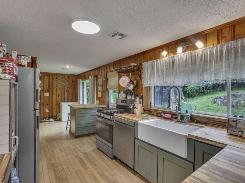 7141 Ballou Road, Heath, OH 43056 Photo 6