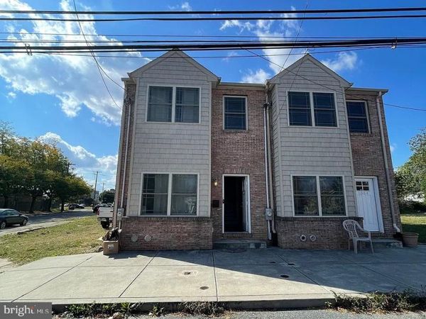 1002 FAIRMOUNT AVENUE, PHILADELPHIA, PA 19123