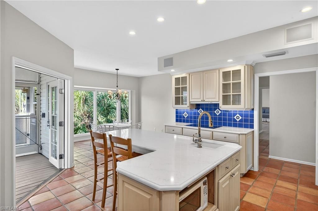 290 Southwinds Dr, Sanibel, FL 33957 Photo