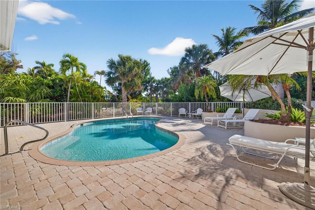290 Southwinds Dr, Sanibel, FL 33957 Photo