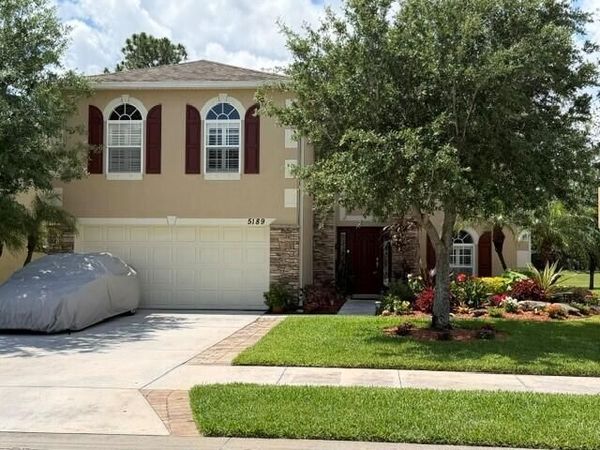 5189 NW Wisk Fern Circle, Port St. Lucie, FL 34986