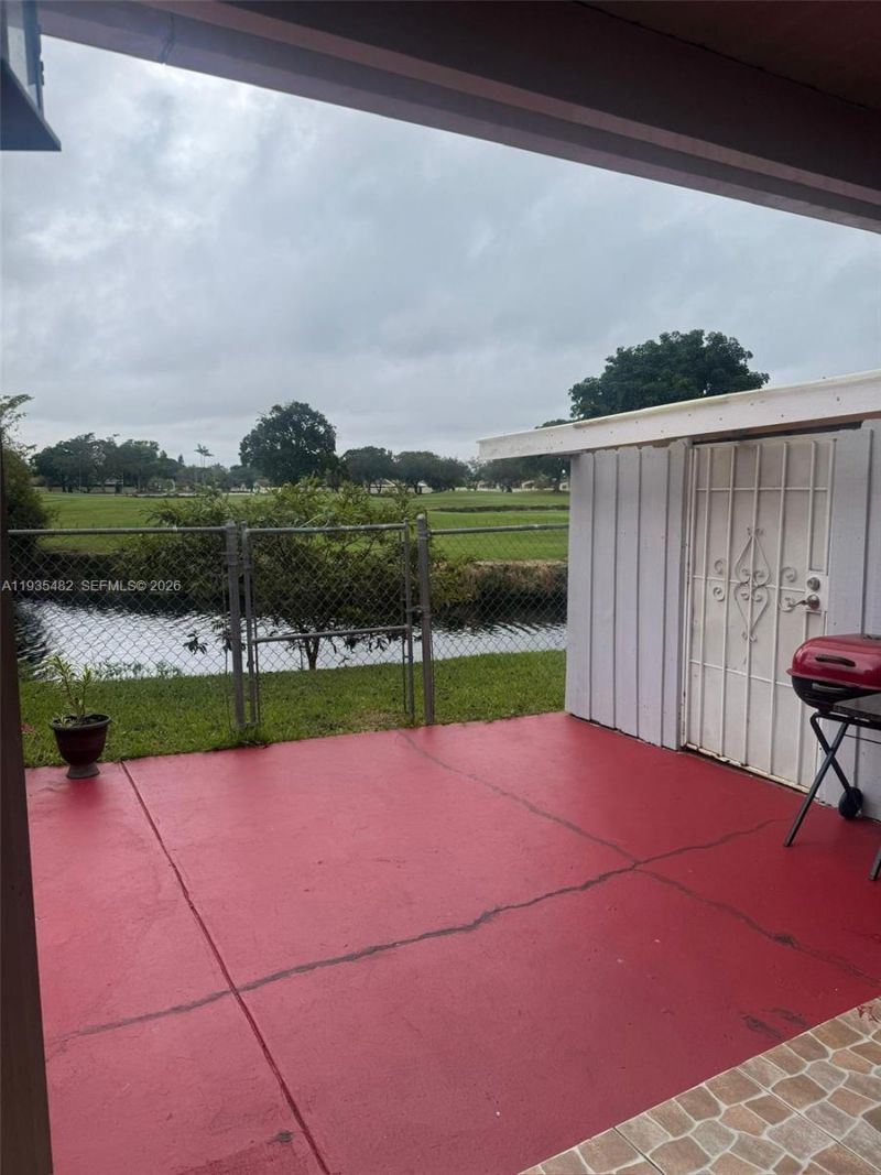 13854 SW 67th Ter, Miami, FL 33183 Photo