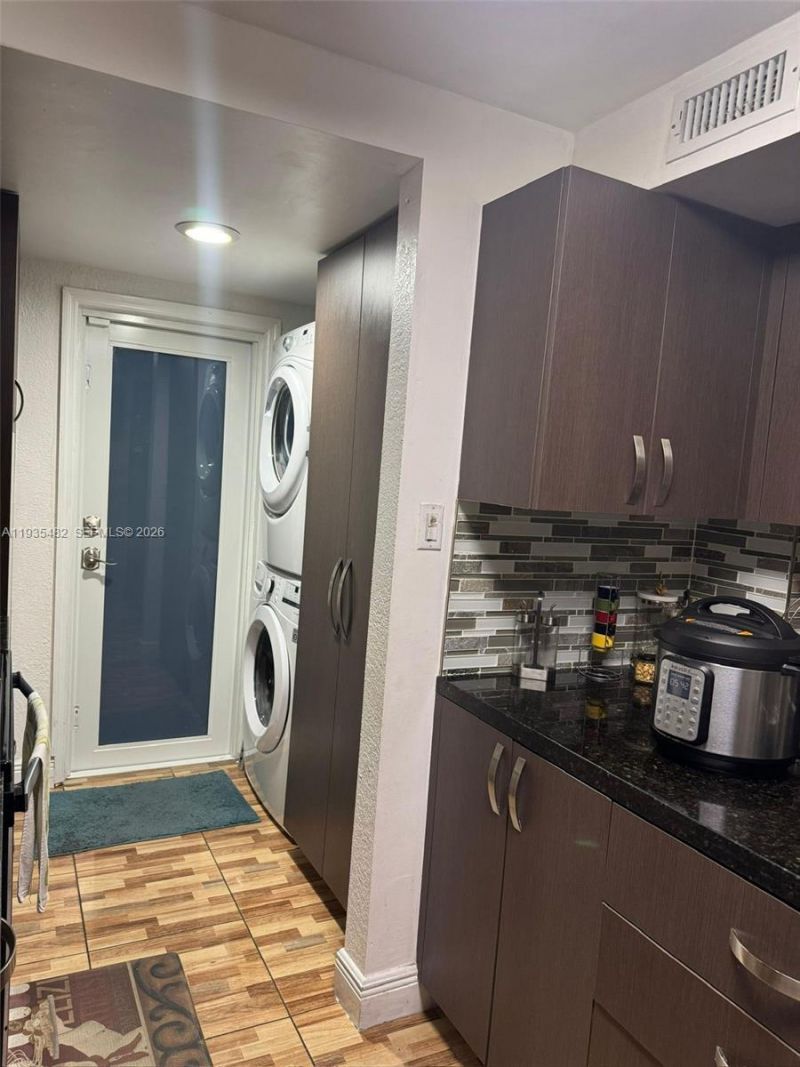 13854 SW 67th Ter, Miami, FL 33183 Photo