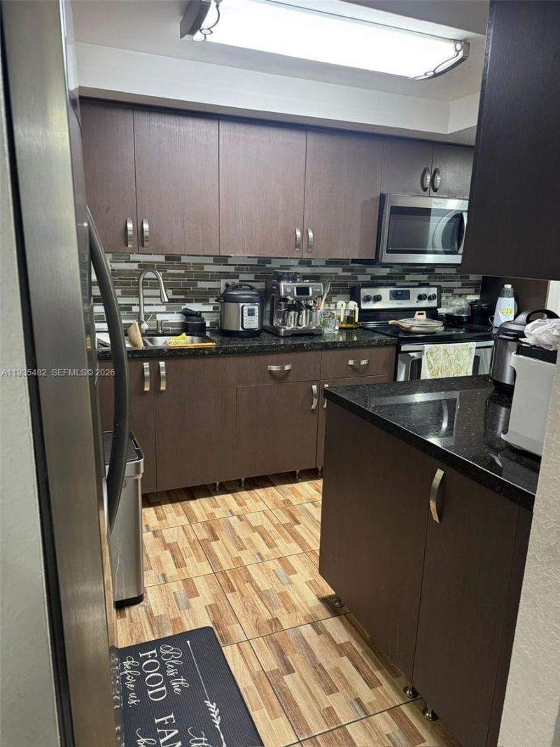 13854 SW 67th Ter, Miami, FL 33183 Photo