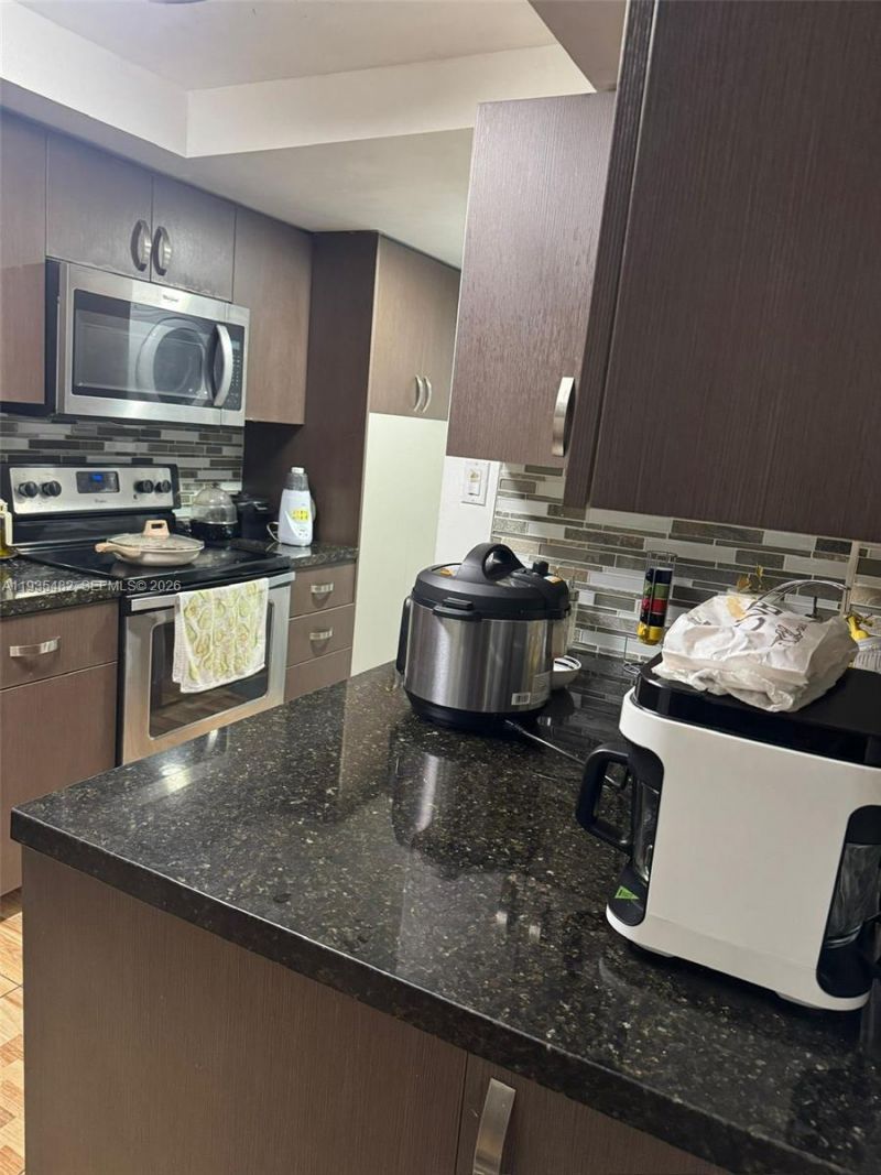 13854 SW 67th Ter, Miami, FL 33183 Photo