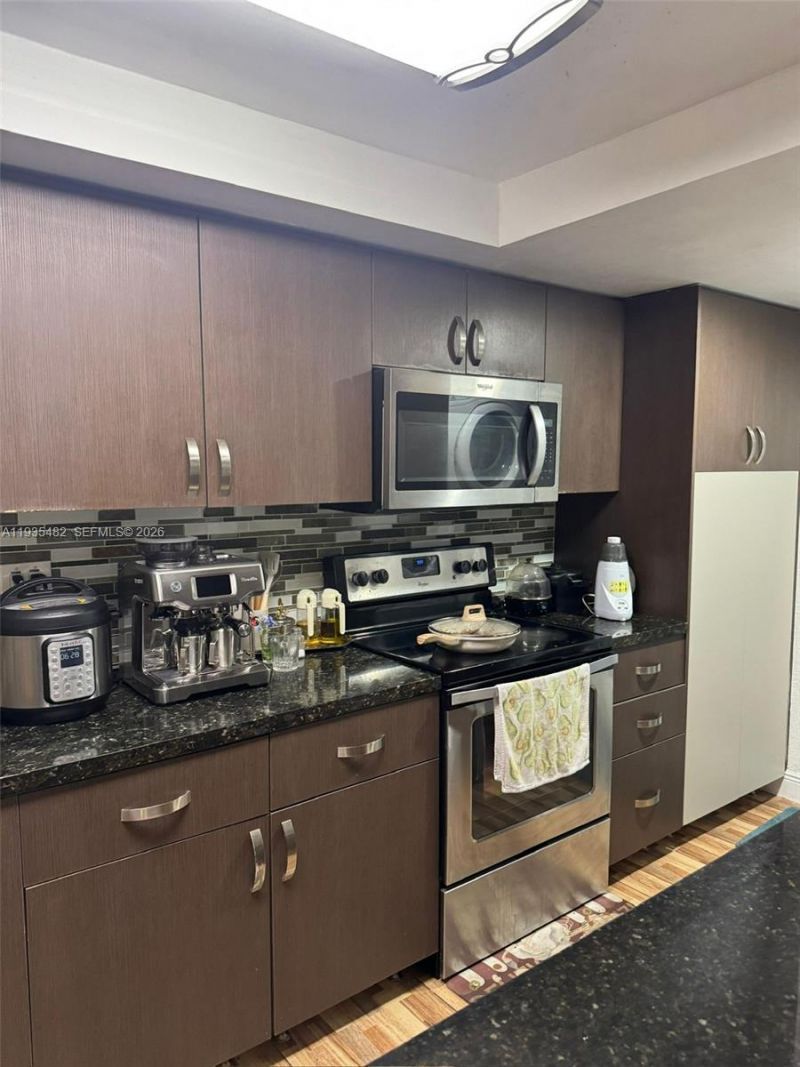 13854 SW 67th Ter, Miami, FL 33183 Photo