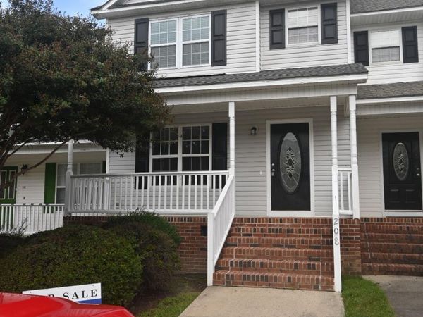 208 Wimbledon Court, Clayton, NC 27520