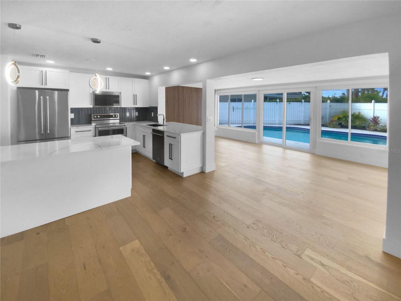 8001 13th Avenue S, Saint Petersburg, FL 33701 Photo