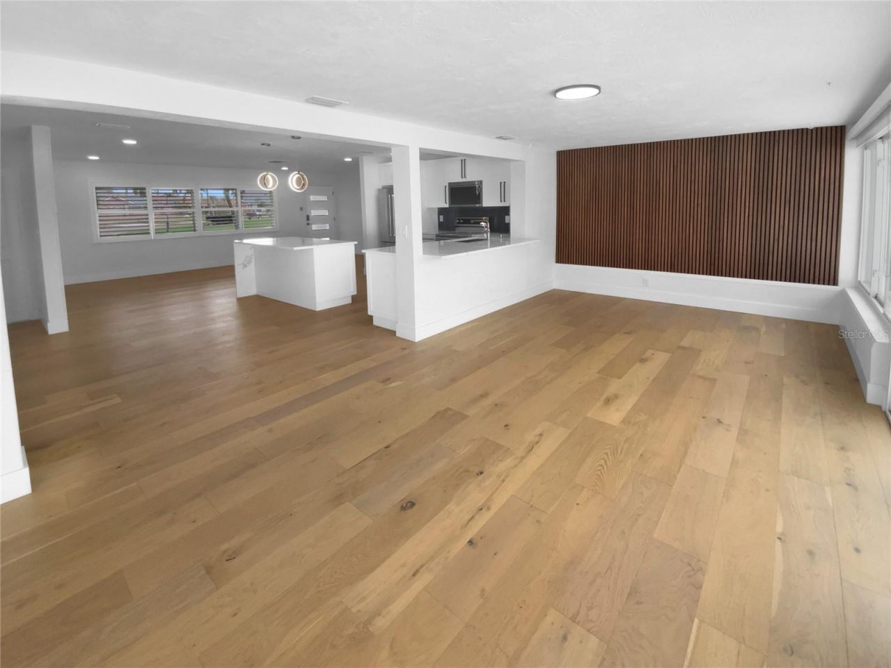 8001 13th Avenue S, Saint Petersburg, FL 33701 Photo