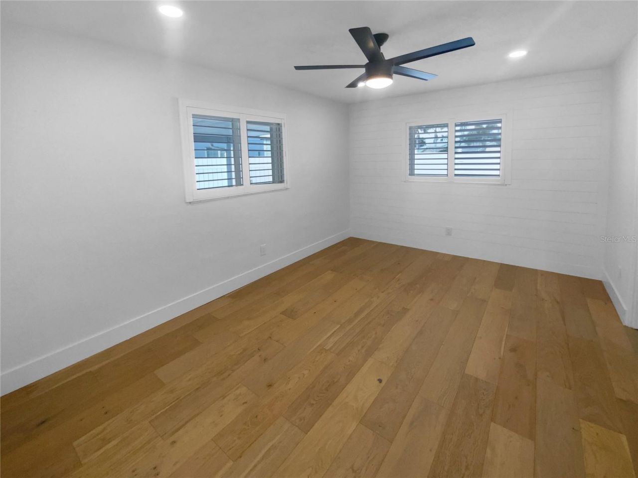 8001 13th Avenue S, Saint Petersburg, FL 33701 Photo