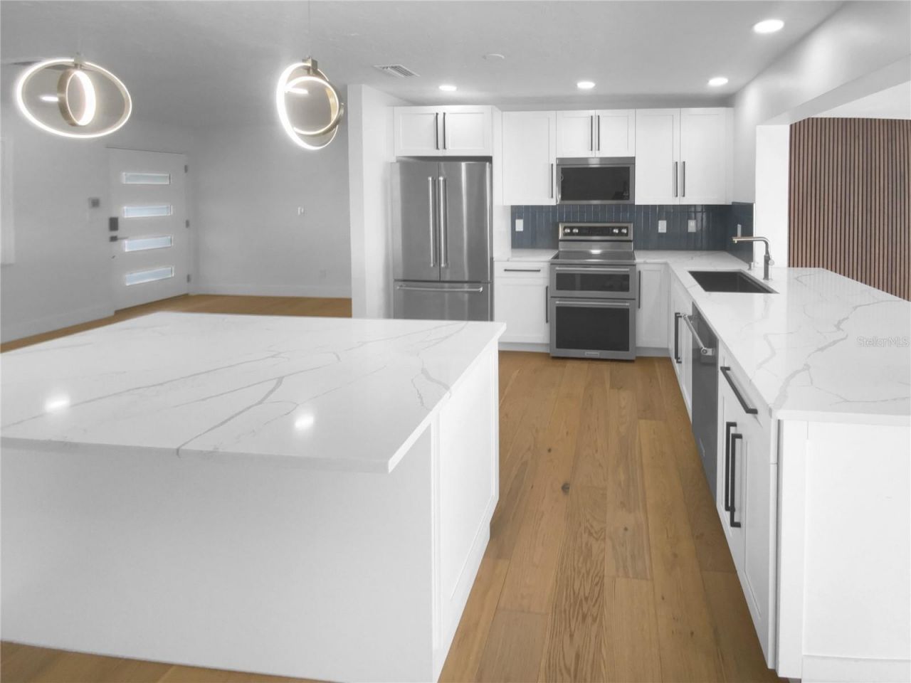 8001 13th Avenue S, Saint Petersburg, FL 33701 Photo