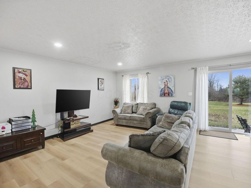 8048 Johnstown Utica Road, Johnstown, OH 43031 Photo 4