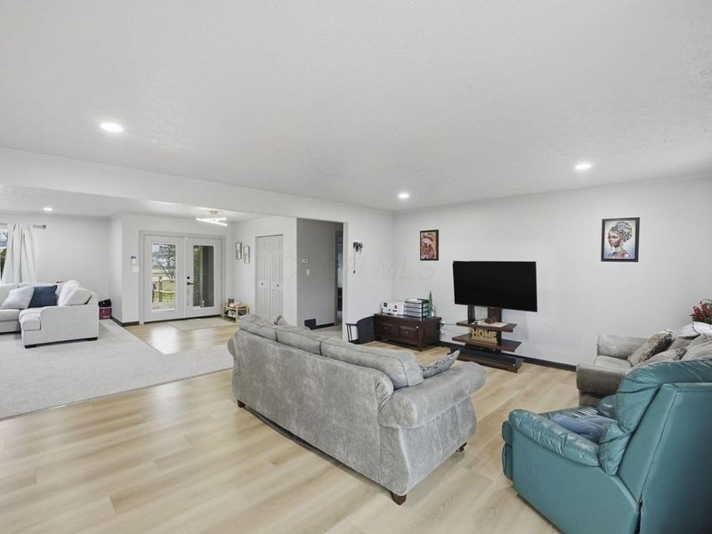 8048 Johnstown Utica Road, Johnstown, OH 43031 Photo 6