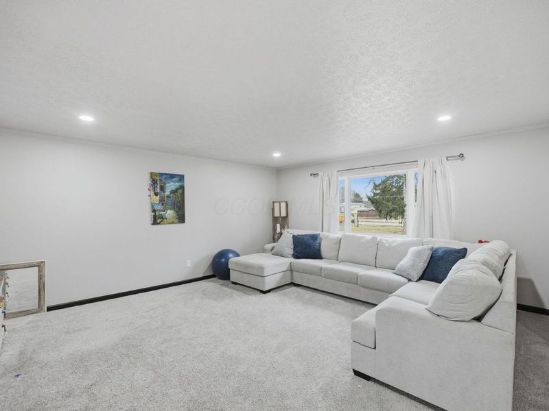 8048 Johnstown Utica Road, Johnstown, OH 43031 Photo 8