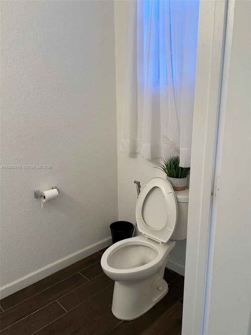 2432 SE 15th St, Homestead, FL 33035 Photo