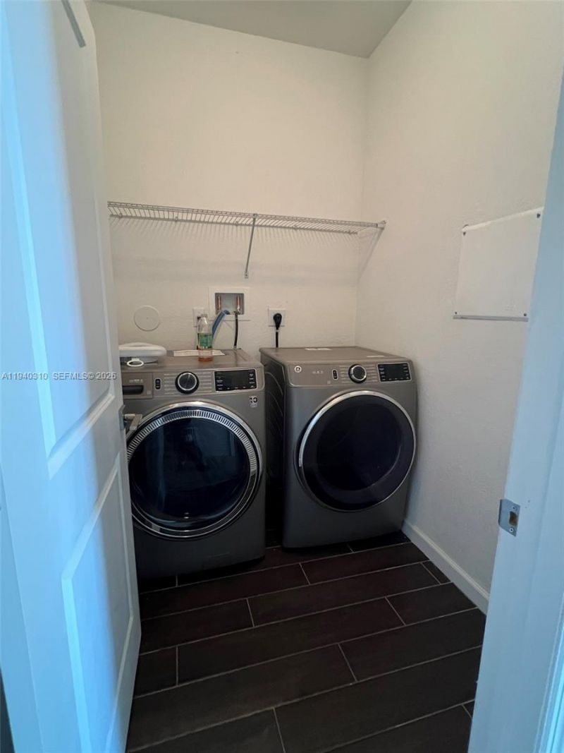 2432 SE 15th St, Homestead, FL 33035 Photo