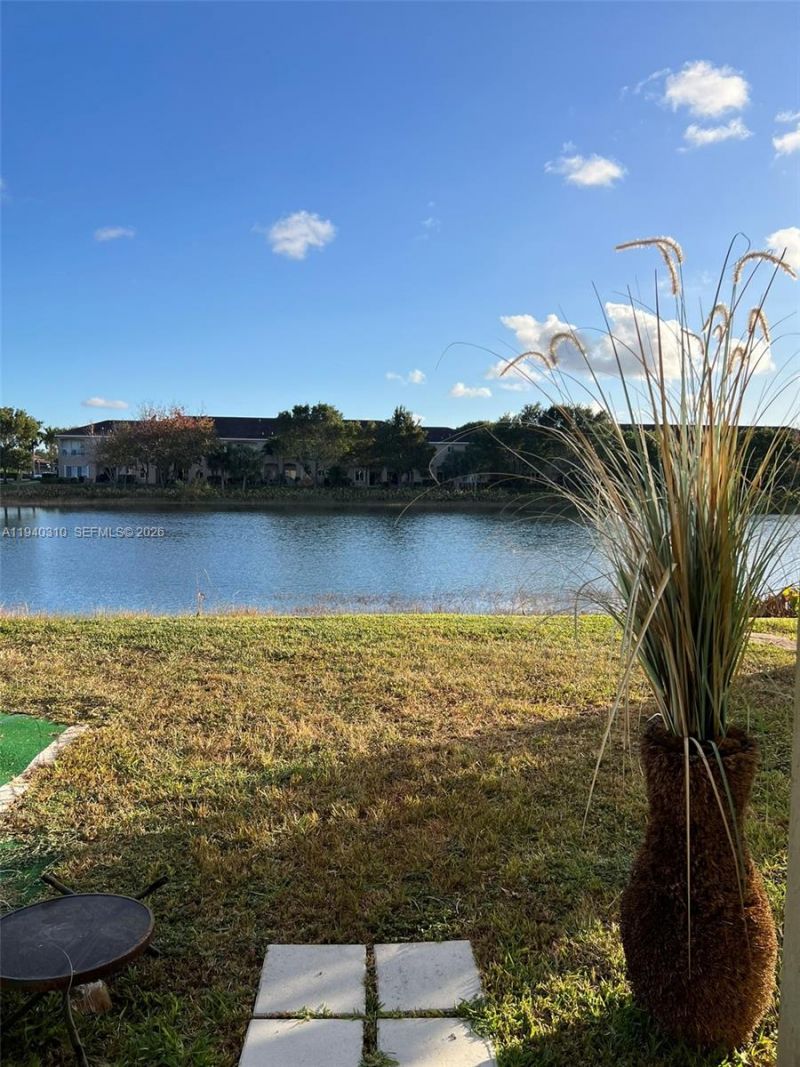 2432 SE 15th St, Homestead, FL 33035 Photo