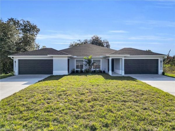 4533/4535 27th ST SW, LEHIGH ACRES, FL 33973