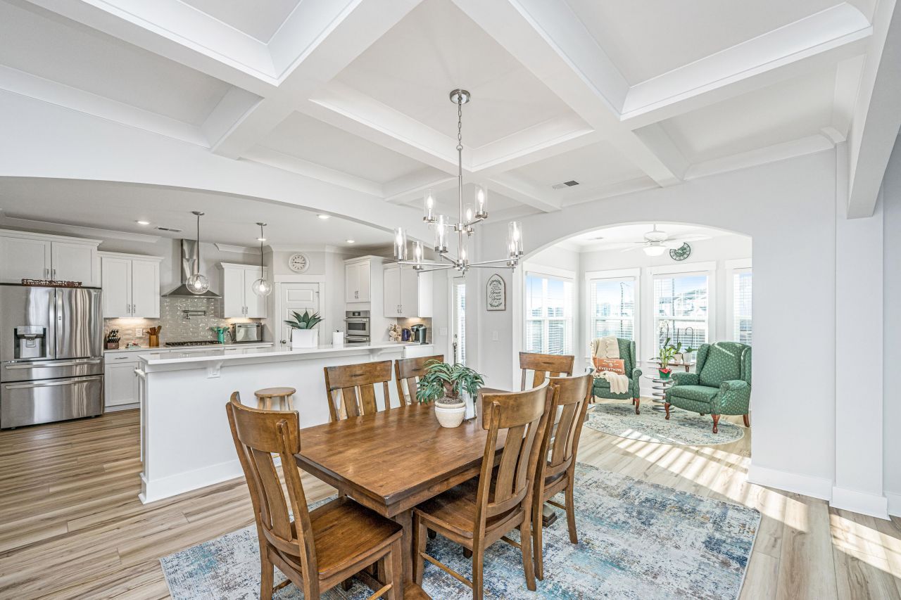 435 Rowley Lane Photo 17