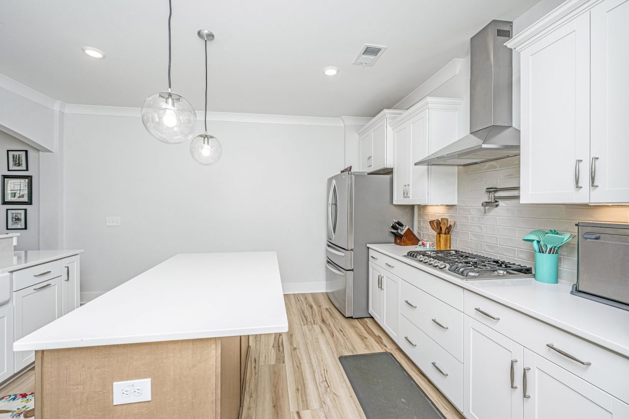 435 Rowley Lane Photo 25