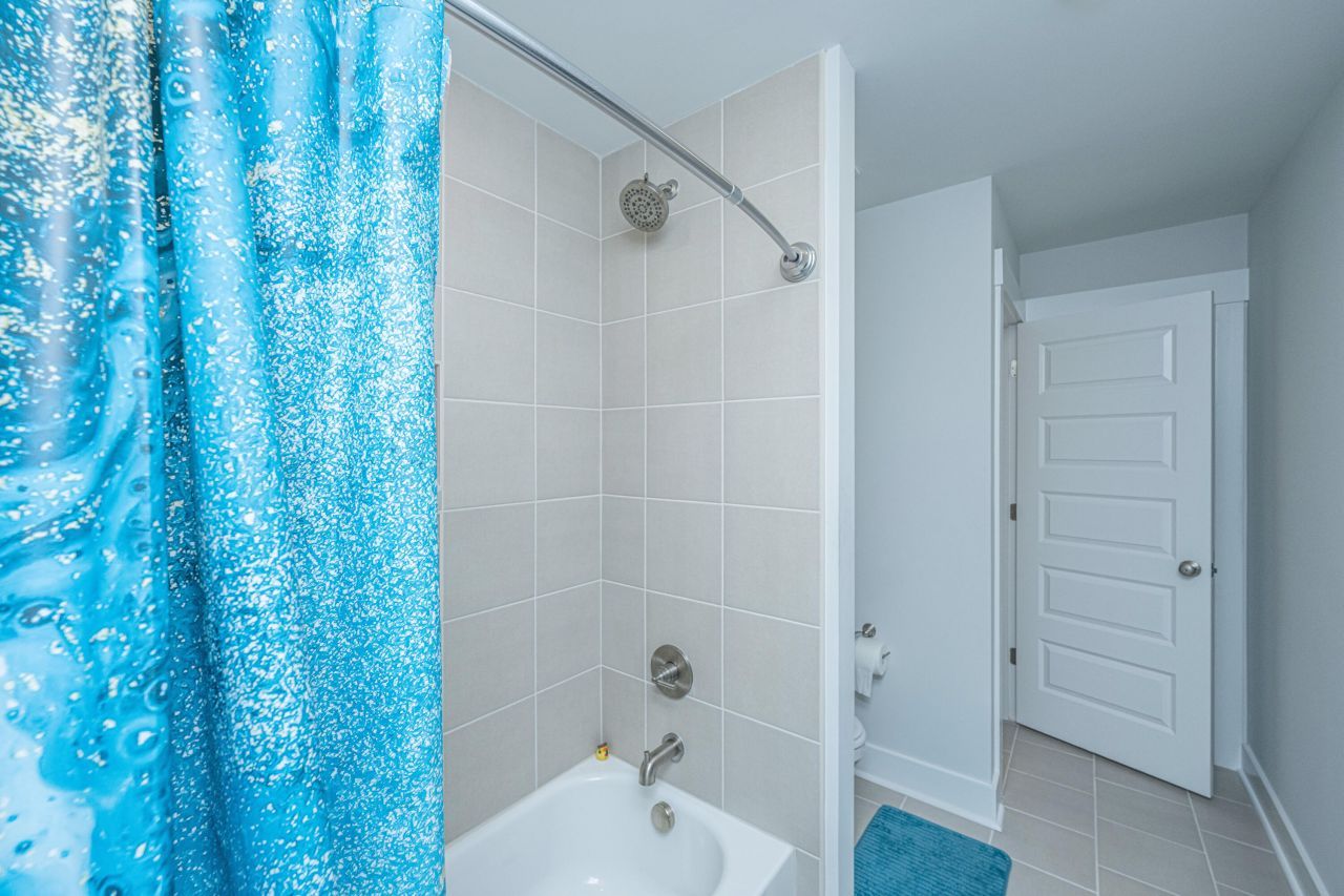 435 Rowley Lane Photo 47