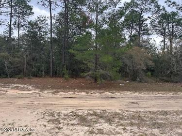 218 & 220 DUVAL Avenue, Florahome, FL 32140