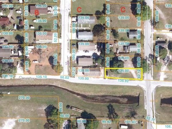 2302 Canal Terrace, Fort Pierce, FL 34950