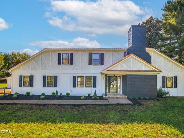 807 Killion St, Louisville, TN 37777