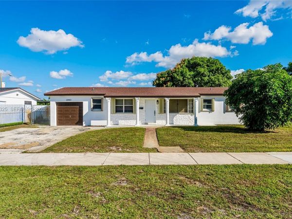 20901 NW 27th Ct , Miami Gardens, FL 33056