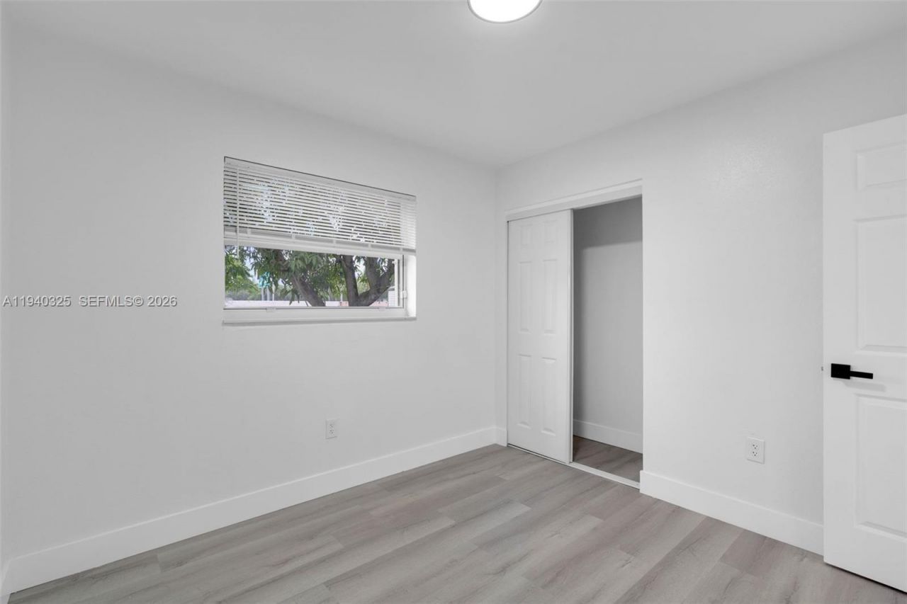 20901 NW 27th Ct , Miami Gardens, FL 33056 Photo