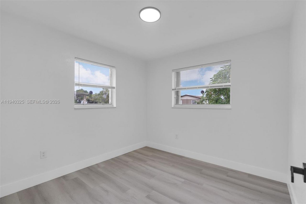 20901 NW 27th Ct , Miami Gardens, FL 33056 Photo