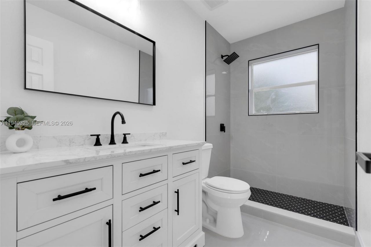 20901 NW 27th Ct , Miami Gardens, FL 33056 Photo